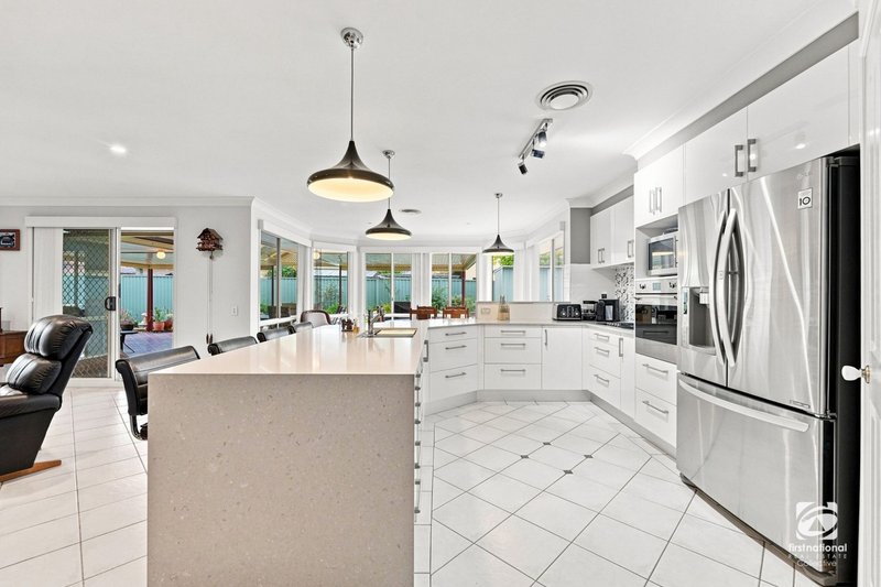 Photo - 4 Charker Drive, Harrington Park NSW 2567 - Image 11