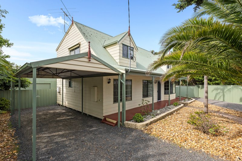 4 Charles Court, St Leonards VIC 3223