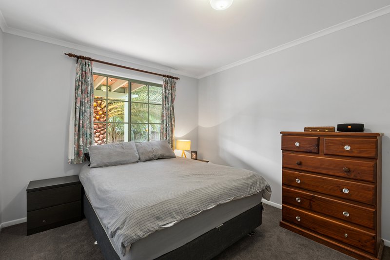 Photo - 4 Charles Court, St Leonards VIC 3223 - Image 7