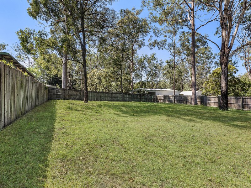 Photo - 4 Charles Street, Bundamba QLD 4304 - Image 4