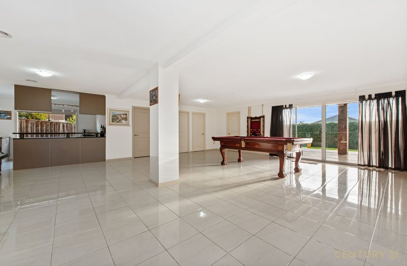 Photo - 4 Charles Sturt Place, Pakenham VIC 3810 - Image 12