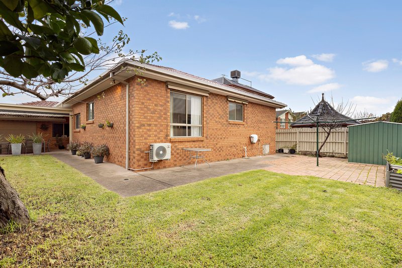 Photo - 4 Chelsea Court, Thomastown VIC 3074 - Image 10