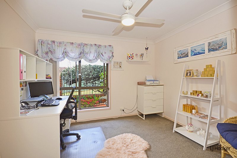 Photo - 4 Cherry Court, Banora Point NSW 2486 - Image 13