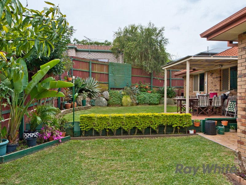 Photo - 4 Chevrotain Place, Chermside West QLD 4032 - Image 11