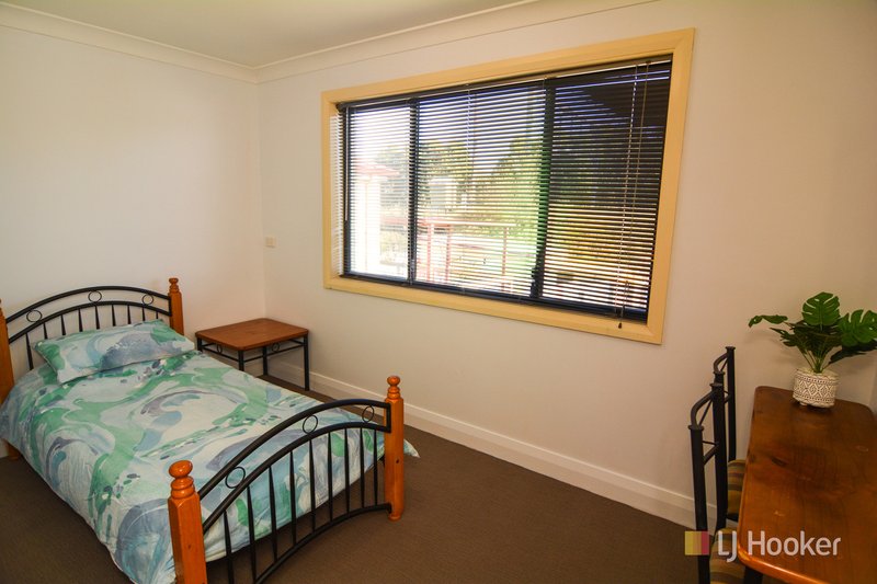 Photo - 4 Chifley Road, Lithgow NSW 2790 - Image 7