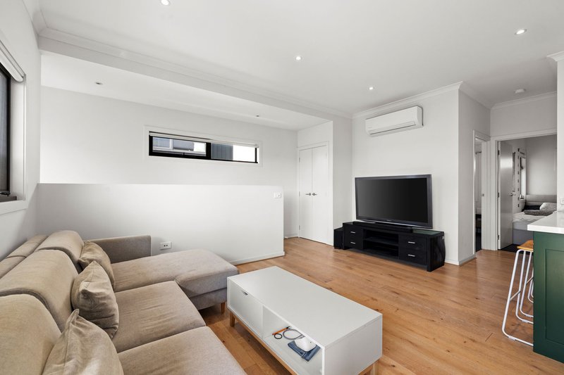 Photo - 4 Chloe Court, Rowville VIC 3178 - Image 7