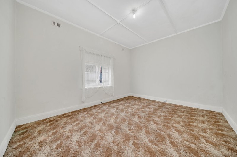 Photo - 4 Christina Street, Edwardstown SA 5039 - Image 6