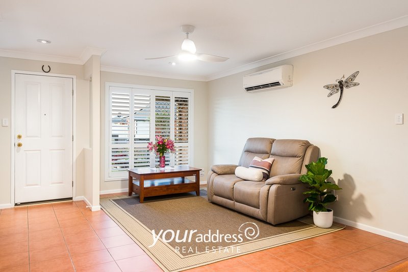 Photo - 4 Cinear Court, Regents Park QLD 4118 - Image 5