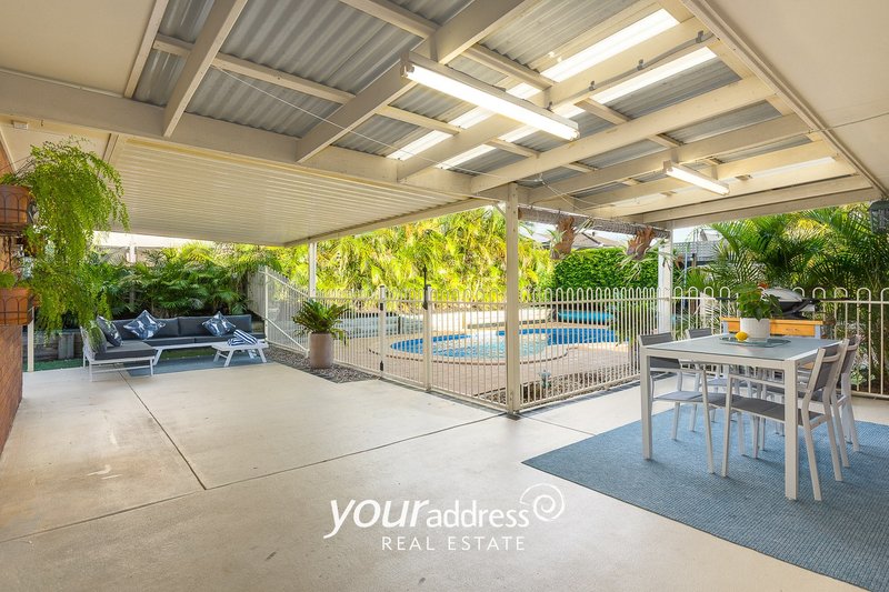 Photo - 4 Cinear Court, Regents Park QLD 4118 - Image 12