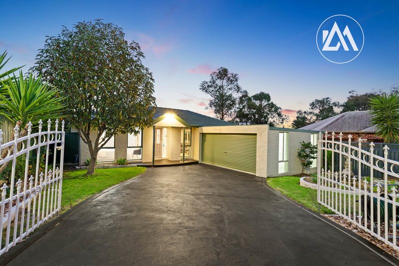 Photo - 4 Claire Court, Langwarrin VIC 3910 - Image 1
