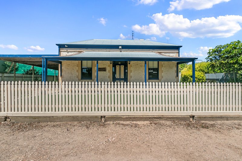 Photo - 4 Clara Street, Wallaroo SA 5556 - Image 6