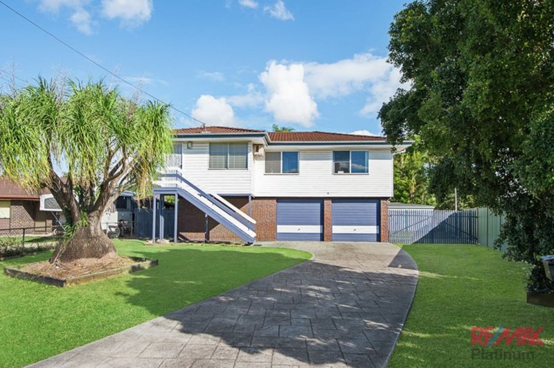 Photo - 4 Clayton Court, Bray Park QLD 4500 - Image 2