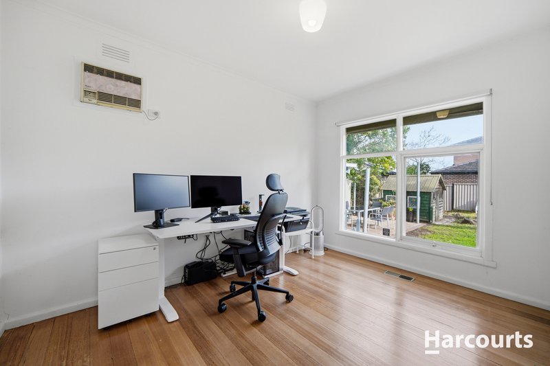 Photo - 4 Clematis Street, Vermont VIC 3133 - Image 7