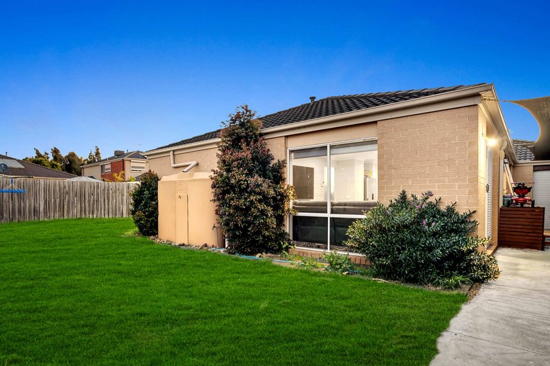 Photo - 4 Cleopatra Drive, Cranbourne VIC 3977 - Image 19