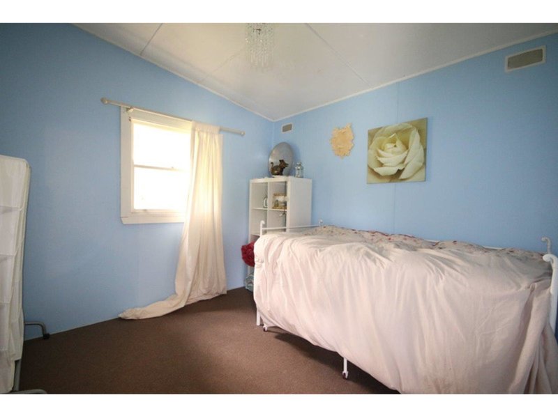 Photo - 4 Clifton Street, Sanctuary Point NSW 2540 - Image 7