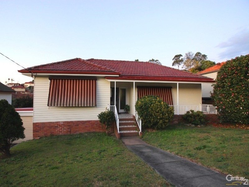 Photo - 4 Clinton Avenue, Adamstown Heights NSW 2289 - Image 7