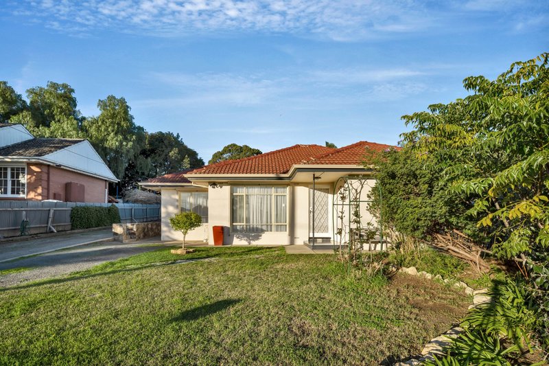 Photo - 4 Clive Street, Morphett Vale SA 5162 - Image 21