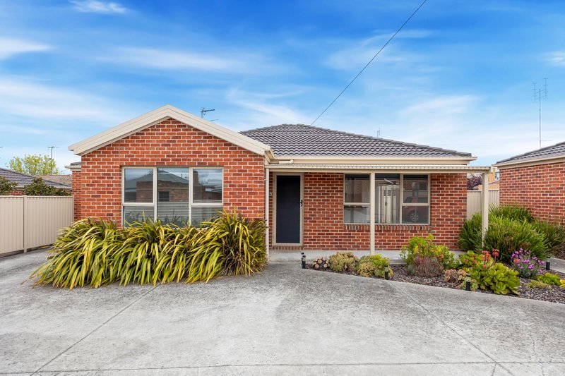 4 Cloud Close, Redan VIC 3350