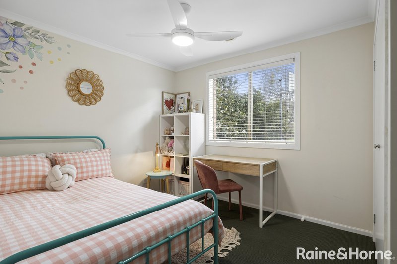 Photo - 4 Clover Court, Romsey VIC 3434 - Image 12