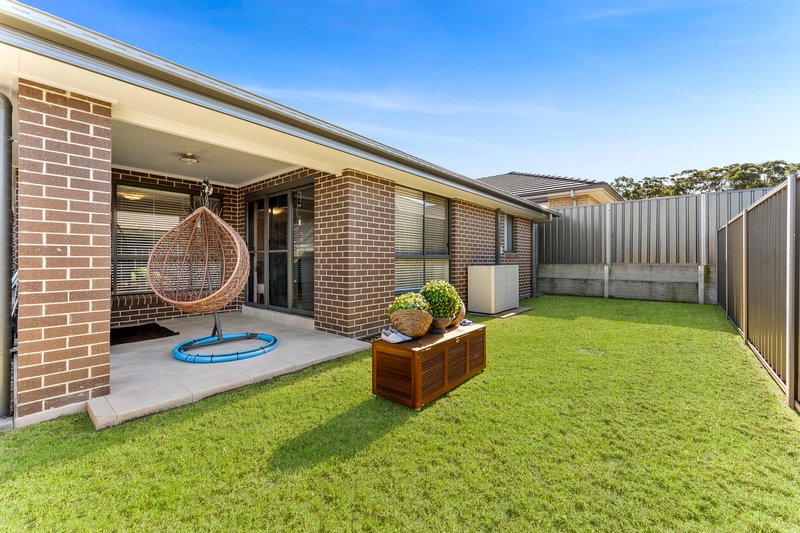 Photo - 4 Clover Lane, Woongarrah NSW 2259 - Image 11