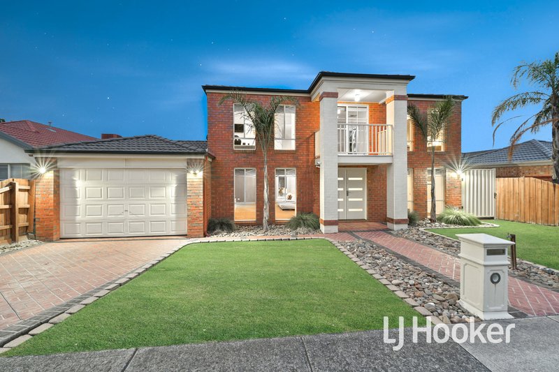 4 Cloverlea Grove, Narre Warren South VIC 3805