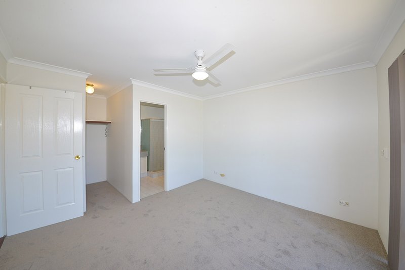 Photo - 4 Cody Way, Clarkson WA 6030 - Image 6