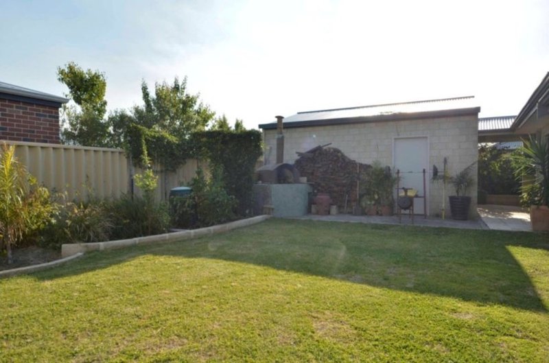 Photo - 4 Coen Close, Millbridge WA 6232 - Image 26