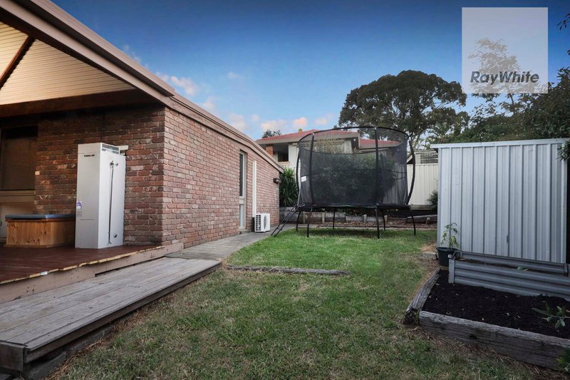 Photo - 4 Colden Court, Gladstone Park VIC 3043 - Image 15