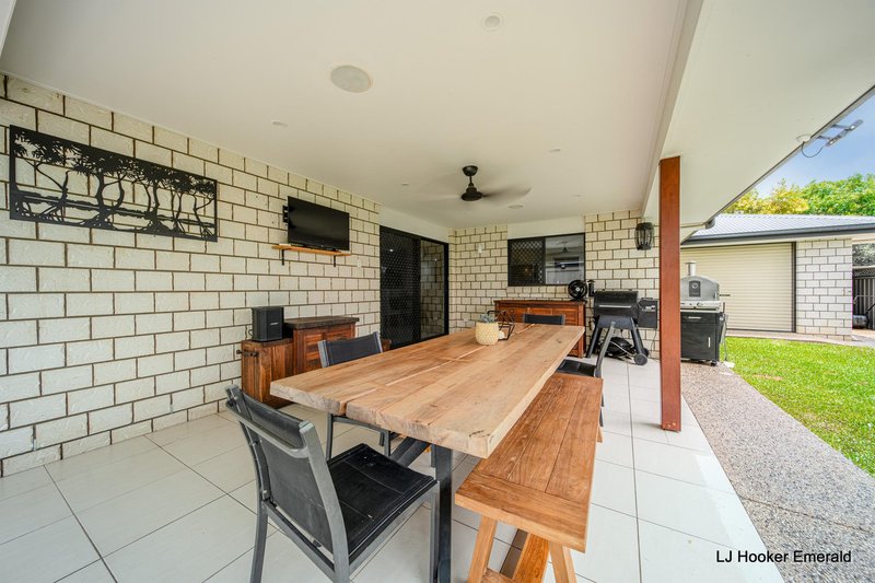 Photo - 4 Colden Place, Emerald QLD 4720 - Image 20