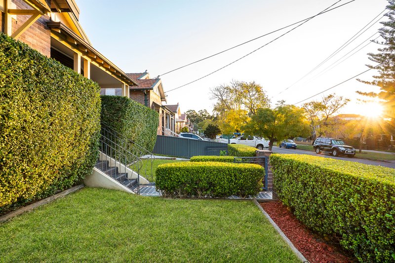 Photo - 4 Coleman Avenue, Homebush NSW 2140 - Image 10