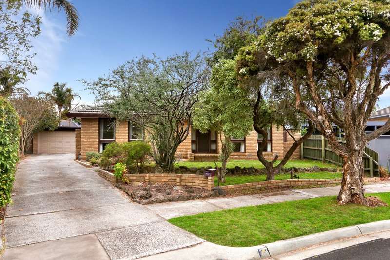 4 Colin Court, Dingley Village VIC 3172