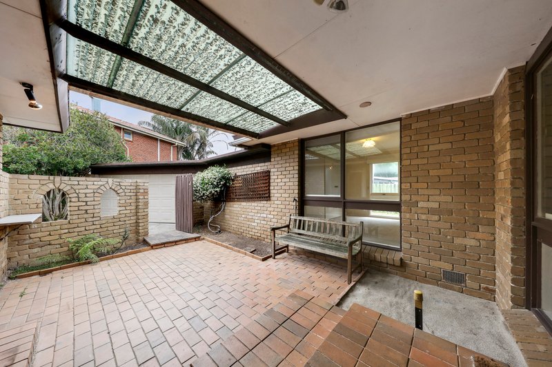 Photo - 4 Colin Court, Dingley Village VIC 3172 - Image 9