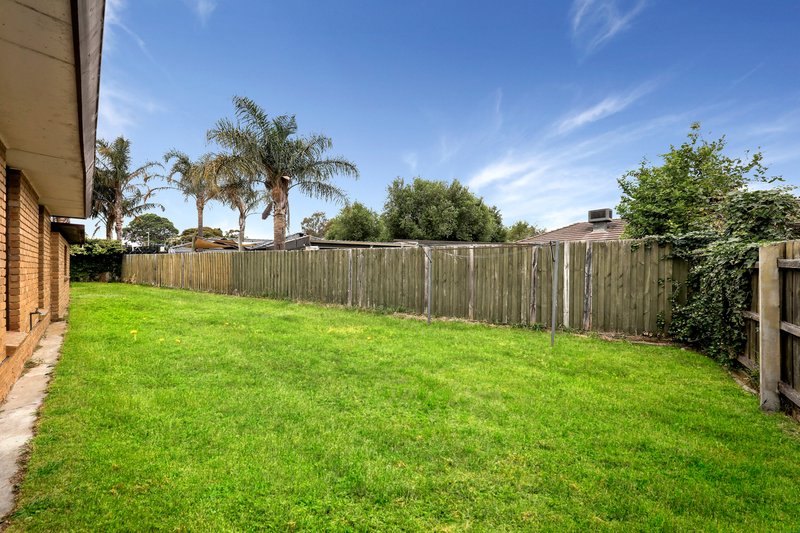 Photo - 4 Colin Court, Dingley Village VIC 3172 - Image 10