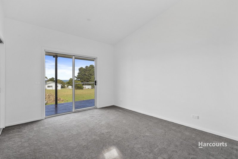 Photo - 4 Colleen Crescent, Primrose Sands TAS 7173 - Image 7