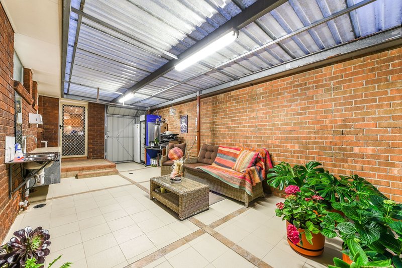 Photo - 4 College Crescent, Keysborough VIC 3173 - Image 11