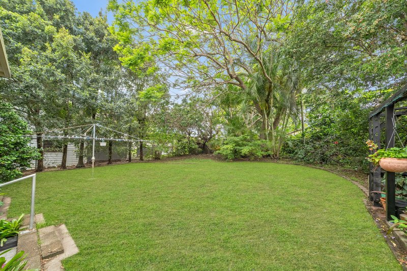 Photo - 4 College Road, Clontarf QLD 4019 - Image 23