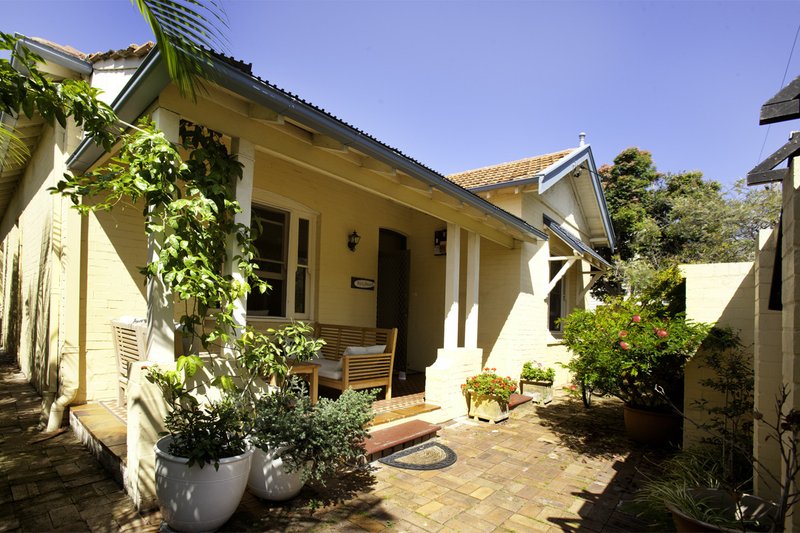 Photo - 4 Collingwood Street, Manly NSW 2095 - Image 9