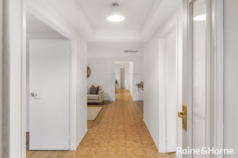 Photo - 4 Collins Street, Taylors Hill VIC 3037 - Image 2