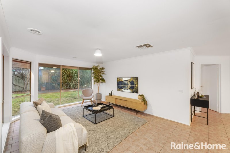 Photo - 4 Collins Street, Taylors Hill VIC 3037 - Image 8