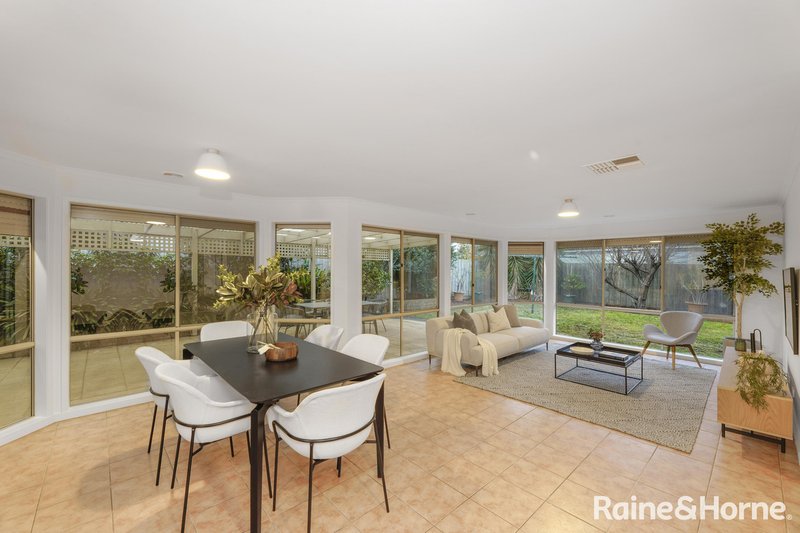 Photo - 4 Collins Street, Taylors Hill VIC 3037 - Image 9