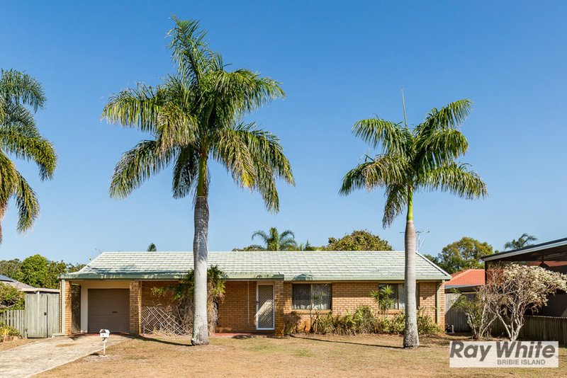 4 Columbia Drive, Beachmere QLD 4510