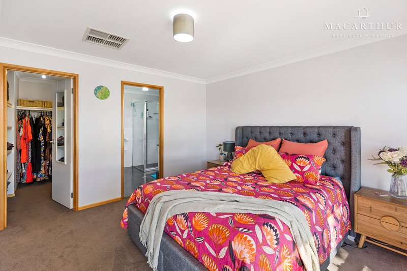 Photo - 4 Comet Place, Estella NSW 2650 - Image 10