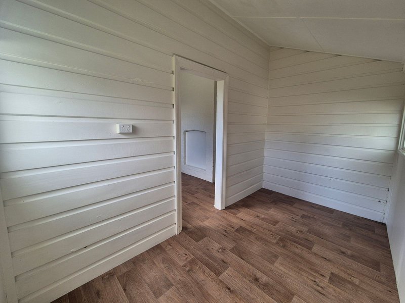 Photo - 4 Commerce Street, Taree NSW 2430 - Image 4