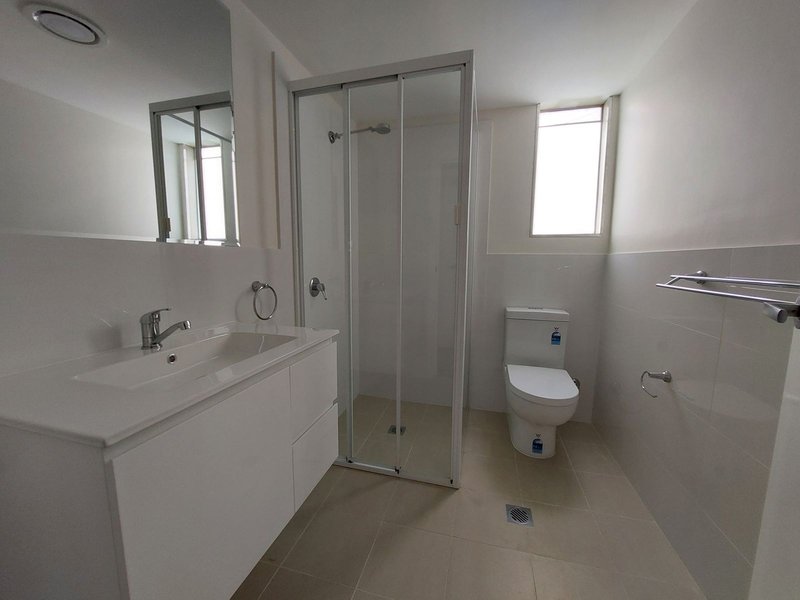Photo - 4 Commerce Street, Taree NSW 2430 - Image 5