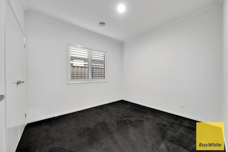 Photo - 4 Compton Street, Truganina VIC 3029 - Image 13