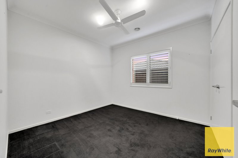 Photo - 4 Compton Street, Truganina VIC 3029 - Image 14