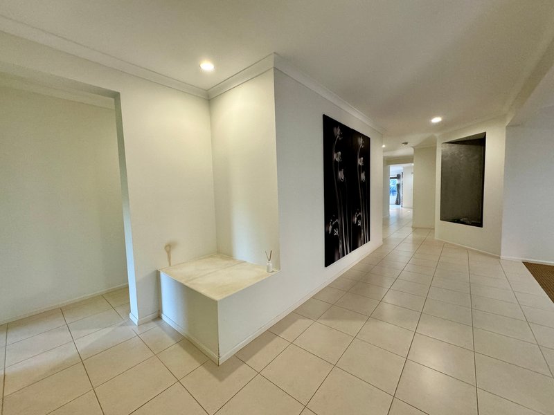 Photo - 4 Condina Place, Point Cook VIC 3030 - Image 14