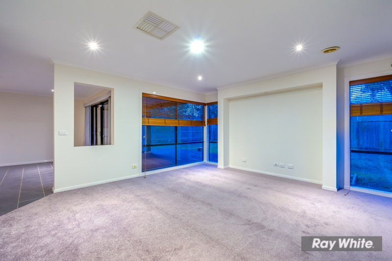 Photo - 4 Conservation Drive, Tarneit VIC 3029 - Image 9