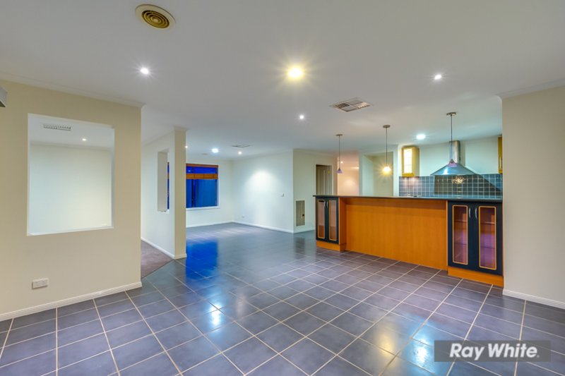 Photo - 4 Conservation Drive, Tarneit VIC 3029 - Image 13