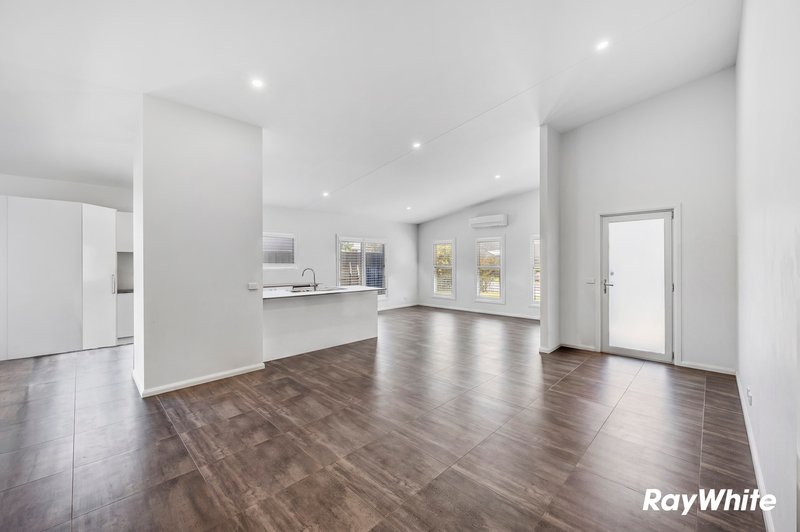 Photo - 4 Conway Close, Broulee NSW 2537 - Image 2